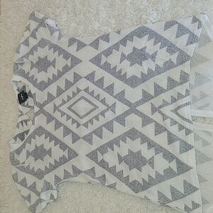 Daytrip Aztec design shirt. Size small